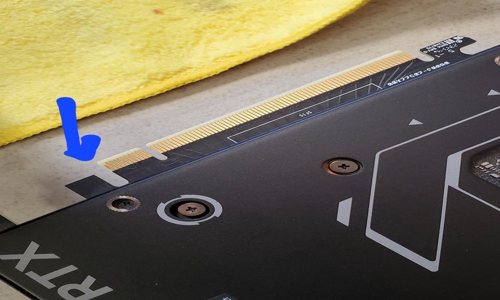 Inspect the PCIe Slot Gold Pins for Deep Scratches